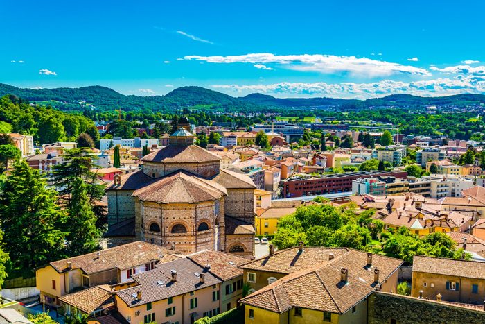 Chiesa dei Santi Cosma e Damiano, Mendrisio, vista aerea